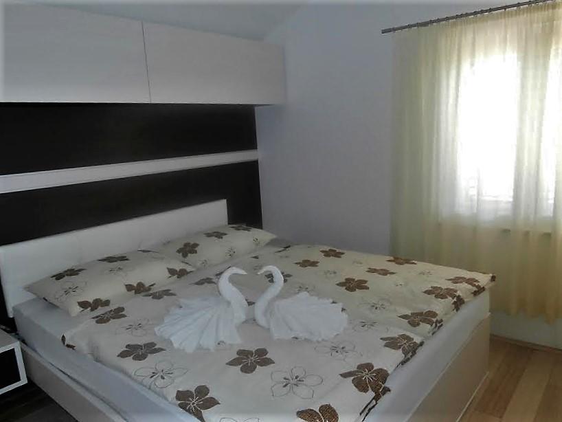 Melin Apartman *